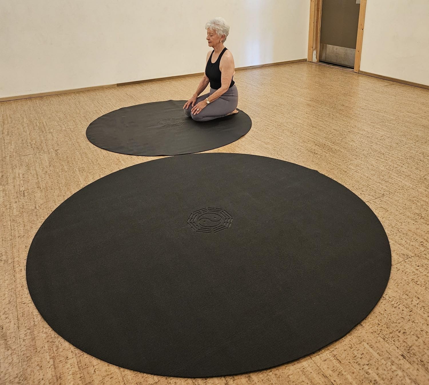 Duża okrągła mata do jogi z TP – Pilates Yoga And Tai Chi recenzja i cena