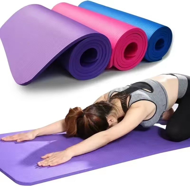 Mata do jogi o grubości 1 cm,  – Pilates Yoga Shoes recenzja i cena